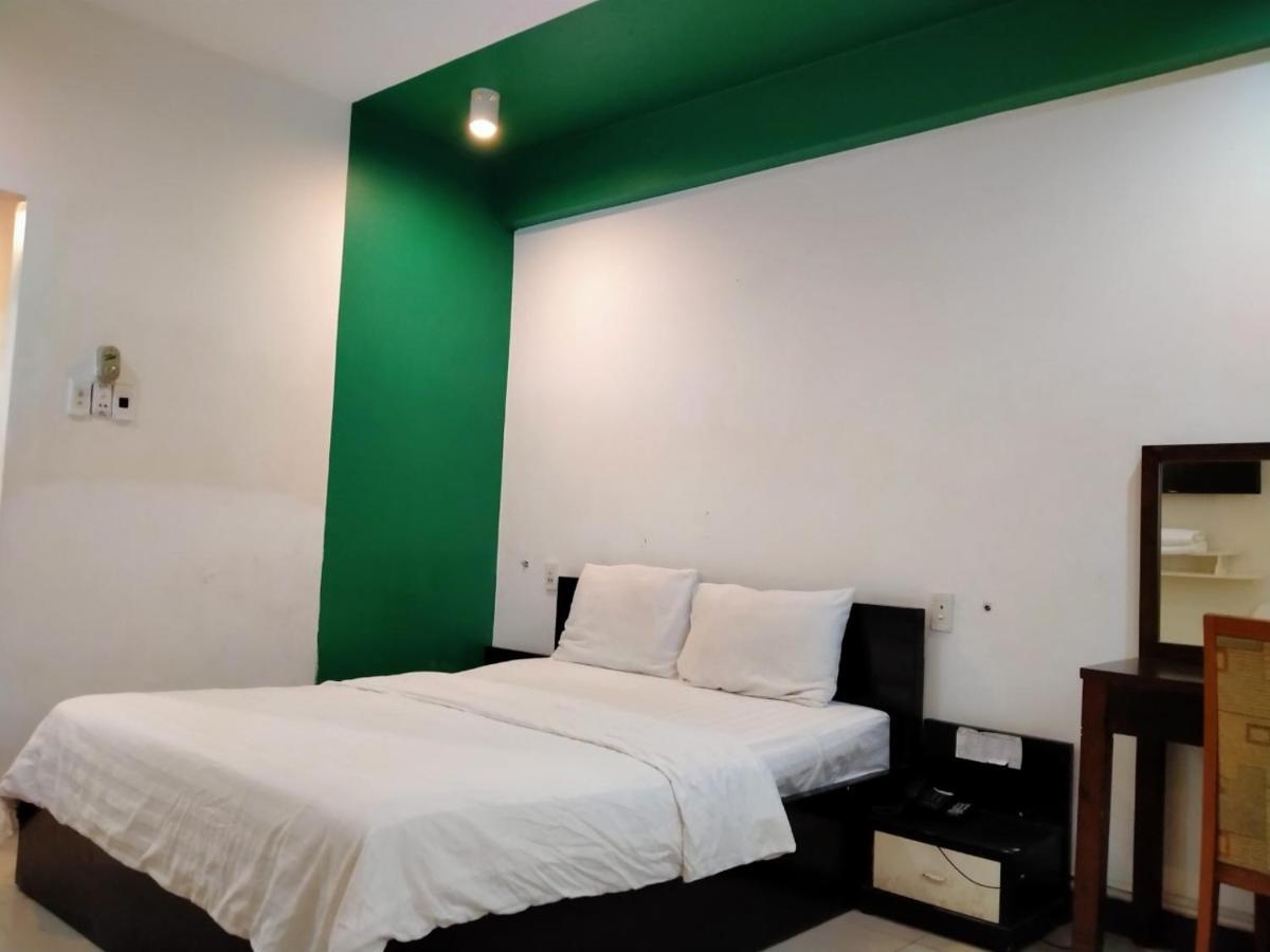 Amura Hotel Thu Duc Hô Chi Minh-Ville Extérieur photo