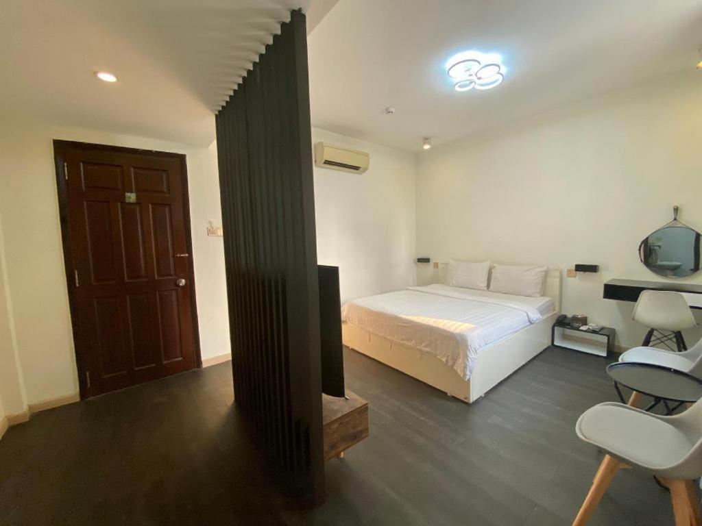 Amura Hotel Thu Duc Hô Chi Minh-Ville Extérieur photo
